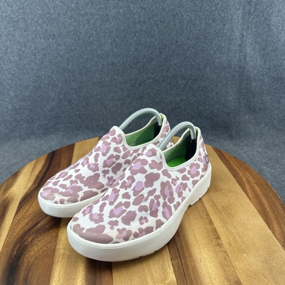 Oofos Shoes Womens Size 6.5 OOmg eeZee Low Slip On Rose Leopard Recovery Sneaker - Picture 5 of 10